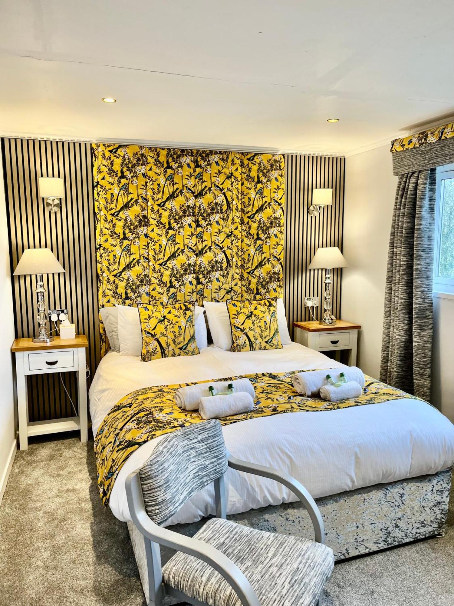 לנרק Scottish Equi B&B מראה חיצוני תמונה