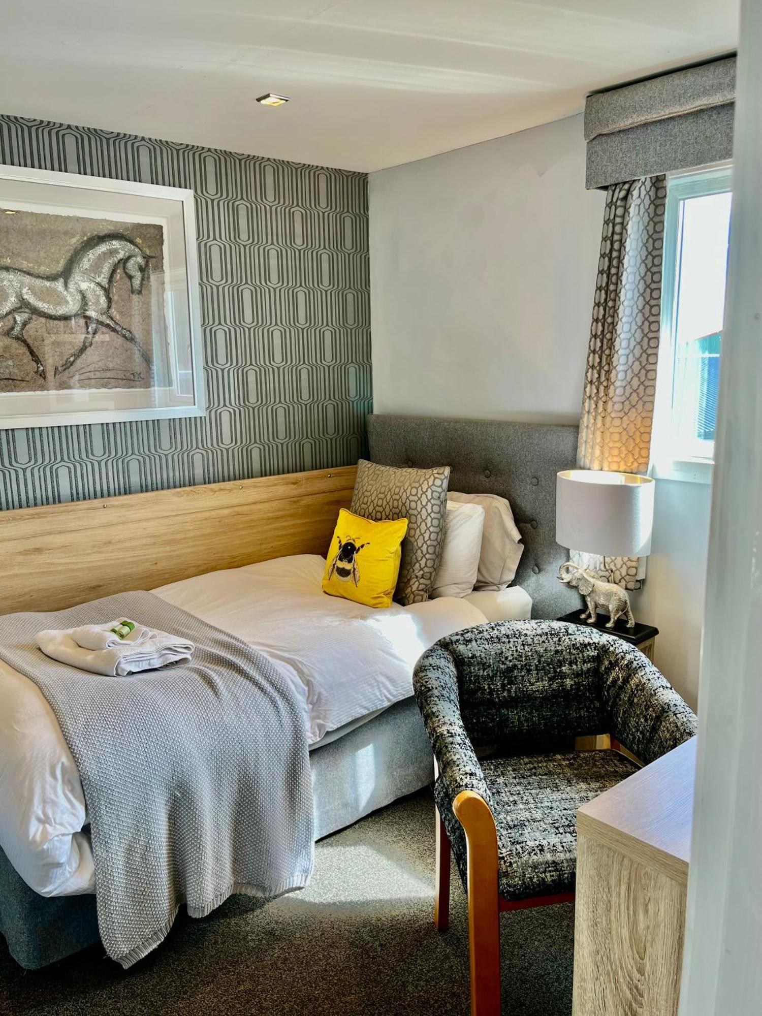 לנרק Scottish Equi B&B מראה חיצוני תמונה