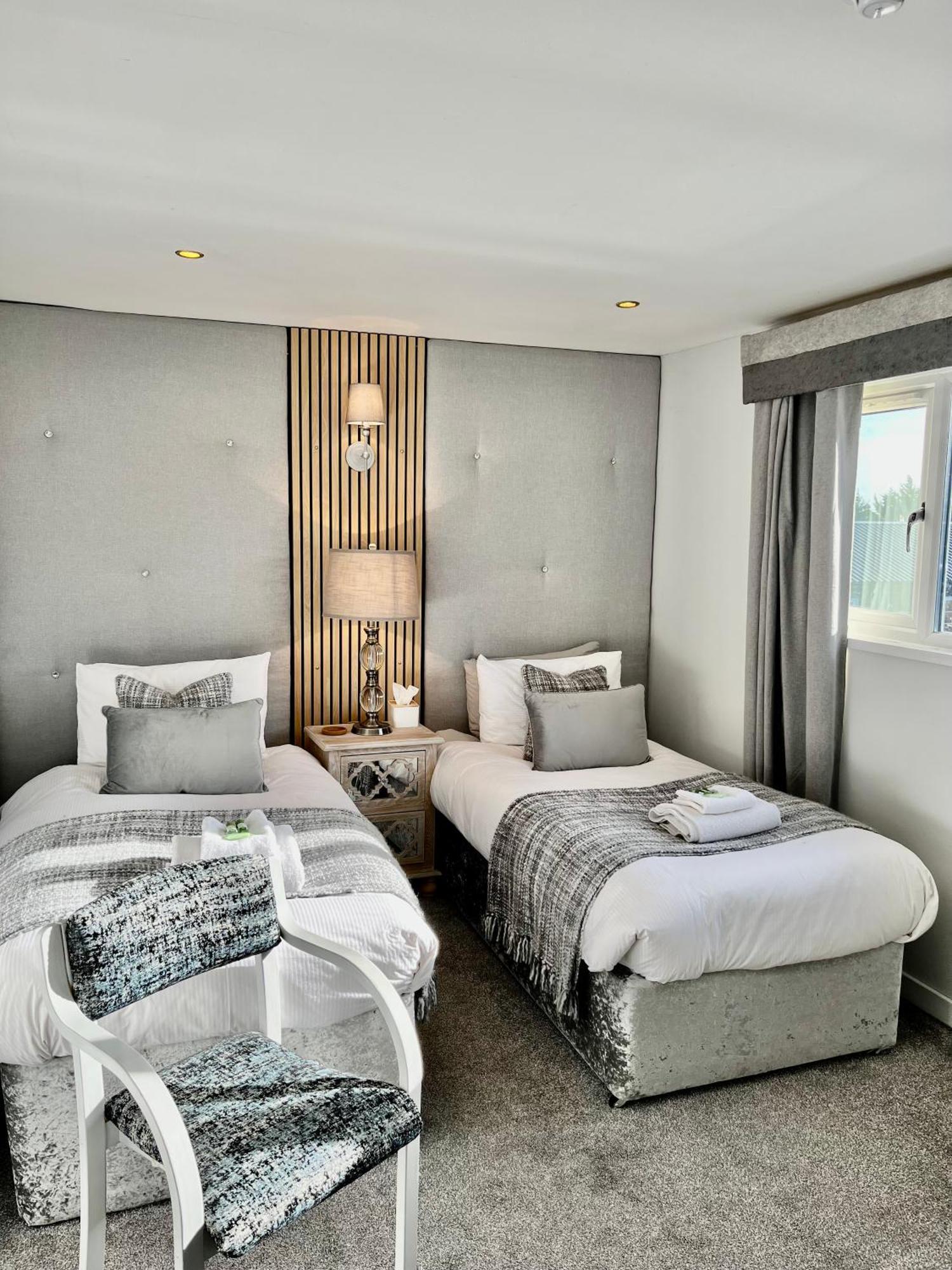 לנרק Scottish Equi B&B מראה חיצוני תמונה