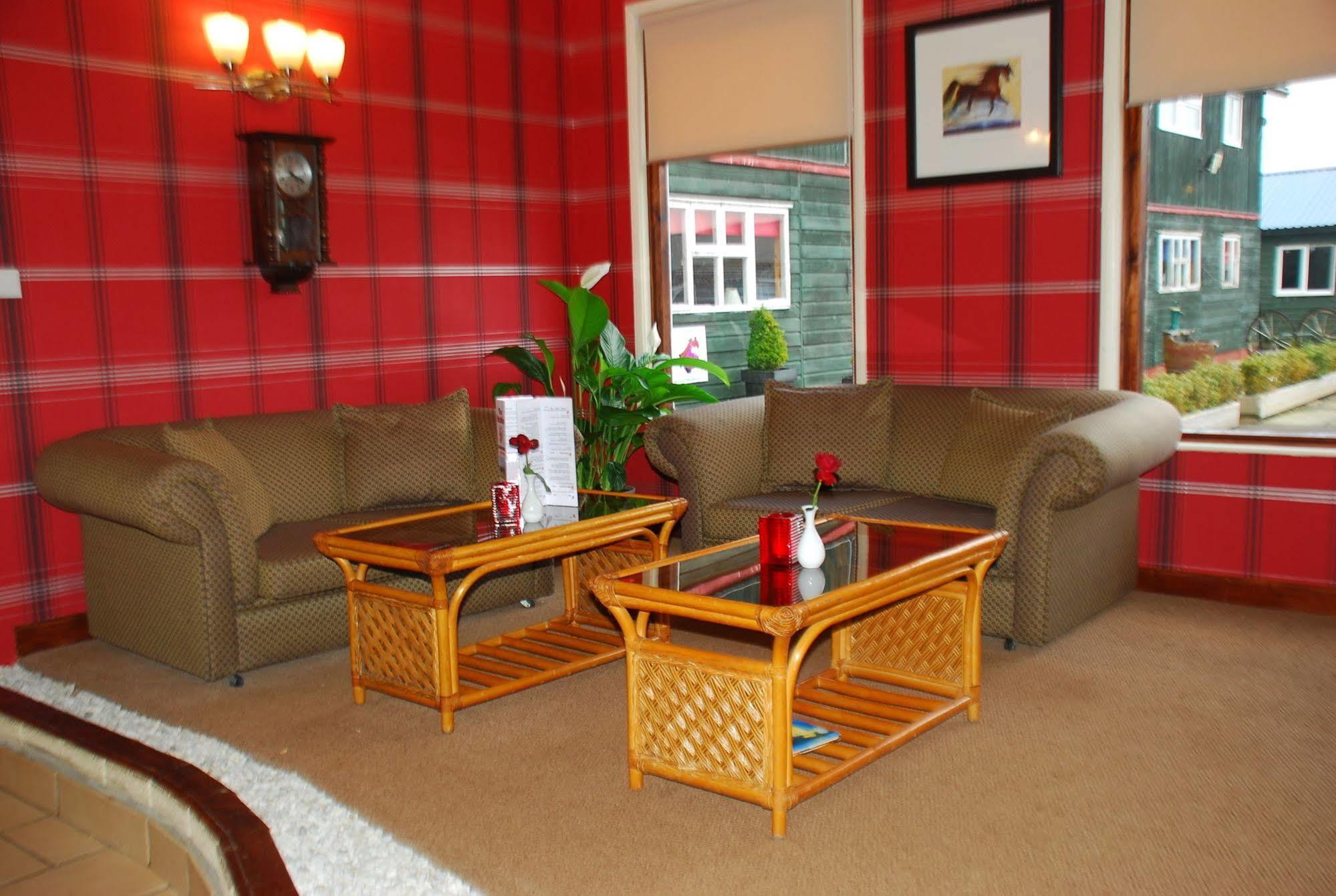 לנרק Scottish Equi B&B מראה חיצוני תמונה